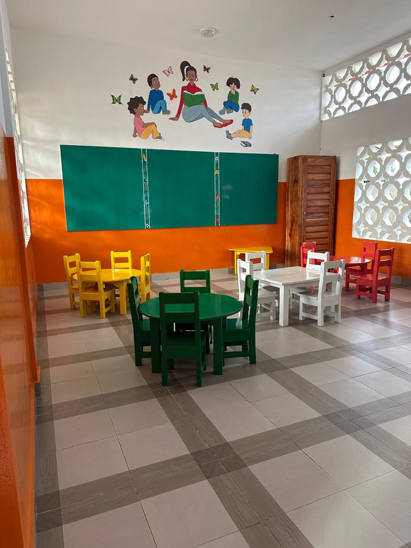 Des Salles de Classe Équipées