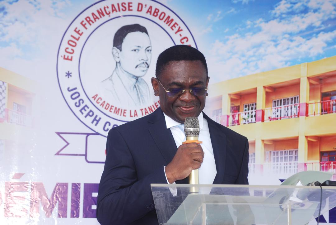 INAUGURATION DE L'ACADEMIE LA TANIERE ECOLE JOSEPH COOVI SOGBOSSI